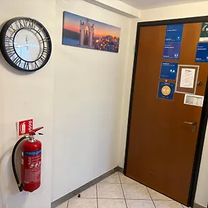  Apartament Jordans 4